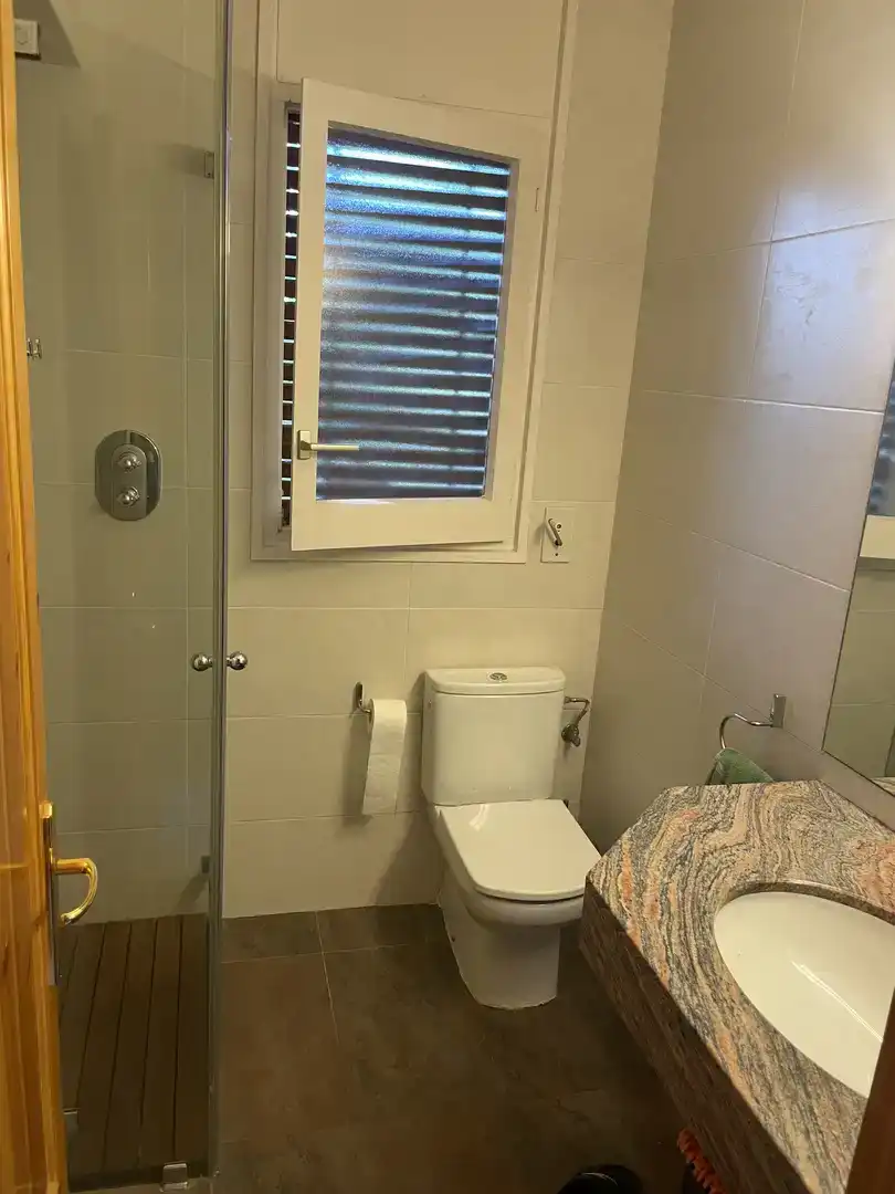 Bany de Casa o xalet en venda en Castellnou de Bages amb Piscina i Balcó