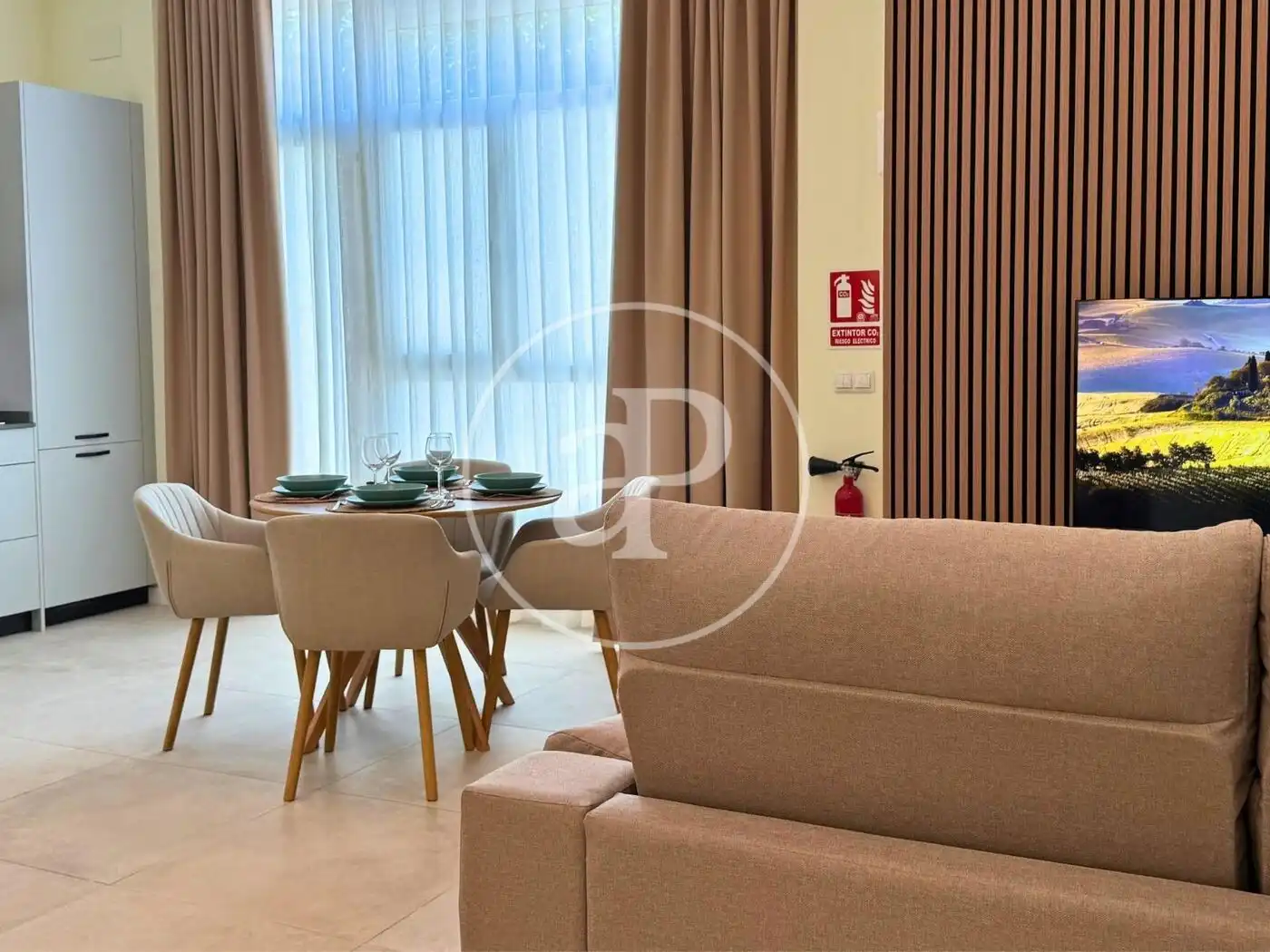 Sala d'estar de Loft de lloguer en Valencia amb Aire condicionat, Calefacció i Moblat
