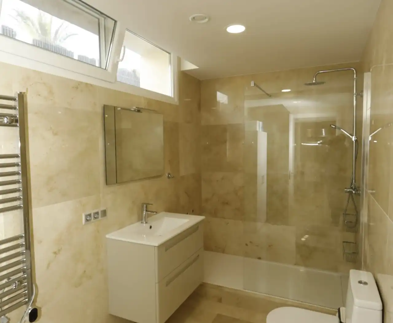 Chalet con piscina en venta en Orihuela Costa, imagen 25