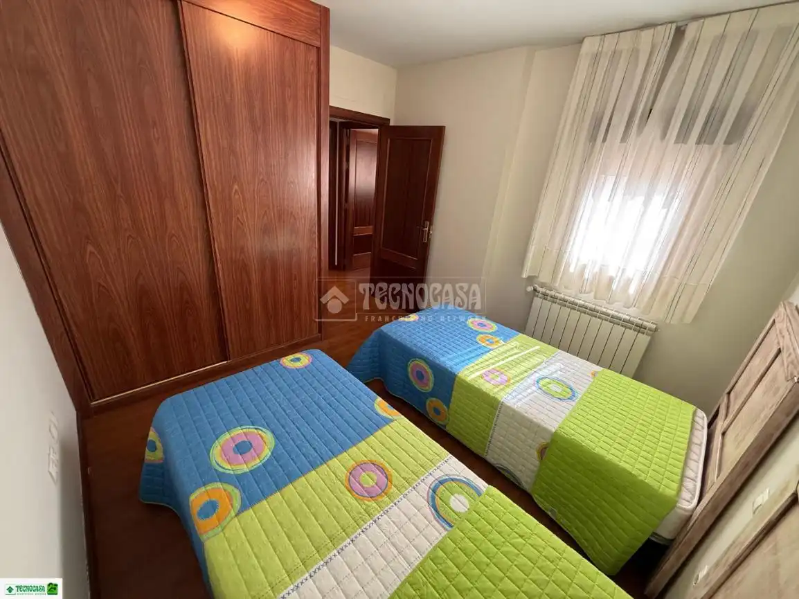 Habitación de Piso en venta en Ciudad Real con Calefacción