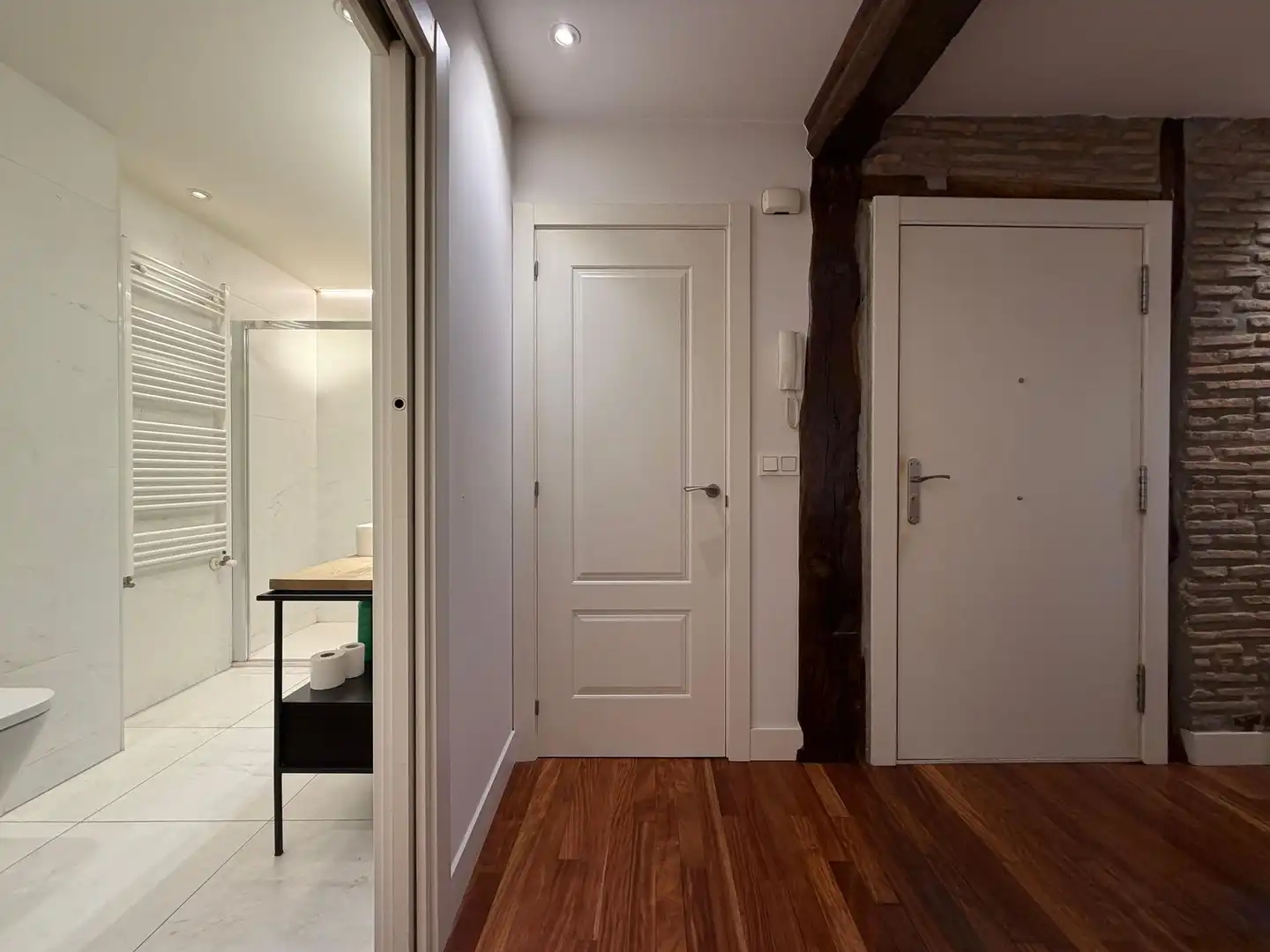 Piso en venta en Bilbao  con Balcón