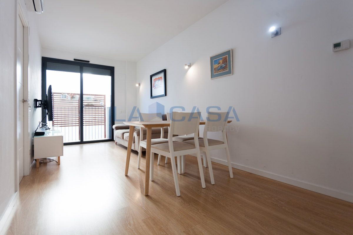 Vista exterior de Piso en venta en  Barcelona Capital con Calefacción y Balcón
