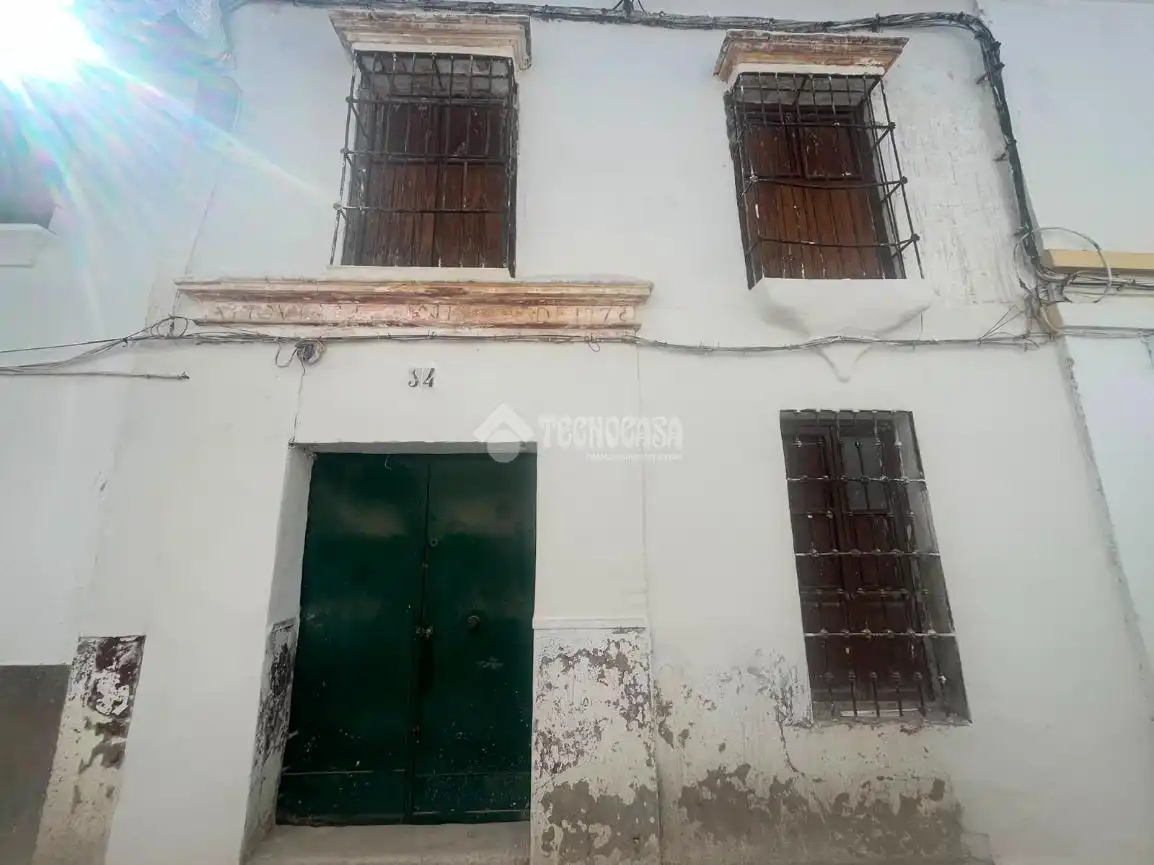 Vista exterior de Casa adosada en venda en Écija