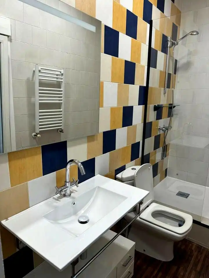 Dúplex en venta en De Antonio De Leyva, Comillas