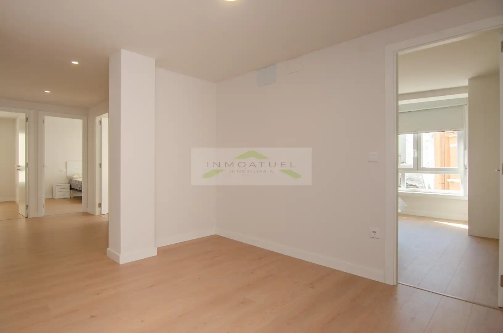 Habitación de Piso de alquiler en A Coruña Capital  con Calefacción, Amueblado y Horno
