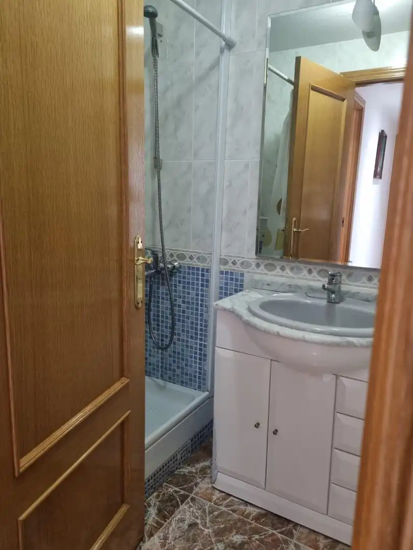 Bathroom of Flat for sale in Murcia