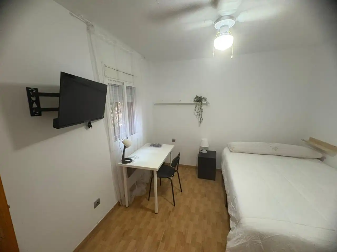 Room in Victoria Domínguez Cerrato, La Oliva