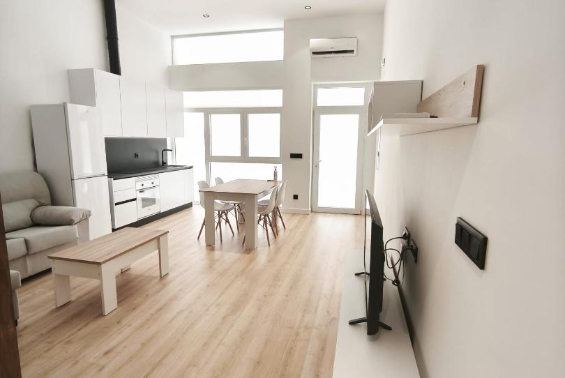 Foto 1 de Apartament de lloguer a Calle Doctor Rodríguez Fornos, Las Trescientas - San Francisco - Ciudad Vergel, Alicante