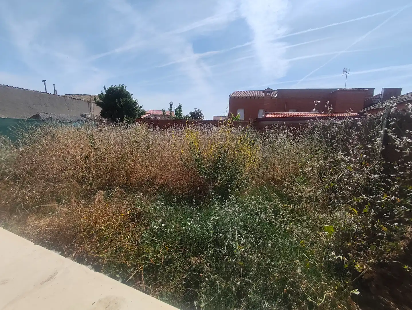 Detached homes for sale in Alcabón  with Heating, Private garden and Storage room