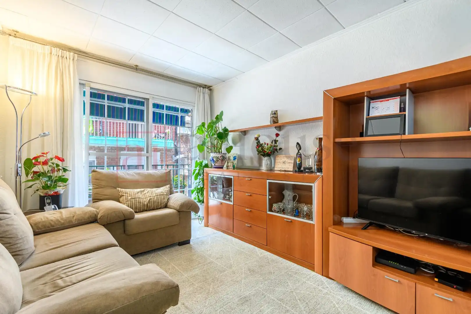 Sala de estar de Piso en venta en  Barcelona Capital con Aire acondicionado, Terraza y Amueblado
