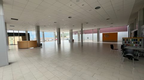 Foto 3 von Fabrikhallen zur Miete in Avenida Do Mar, A Gándara, Narón