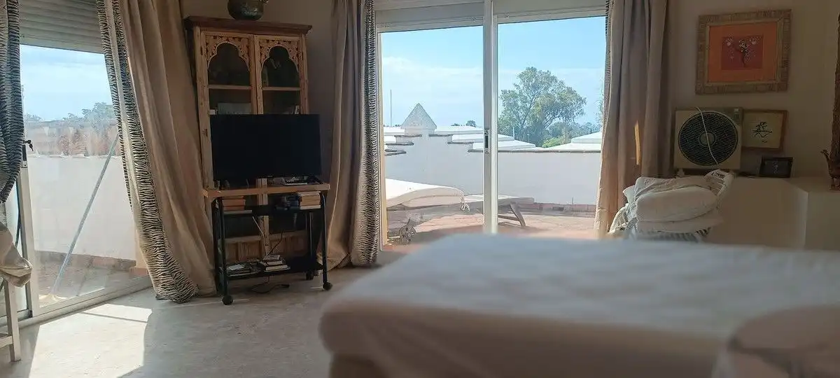 Habitación de Ático en venta en Marbella con Aire acondicionado, Calefacción y Terraza