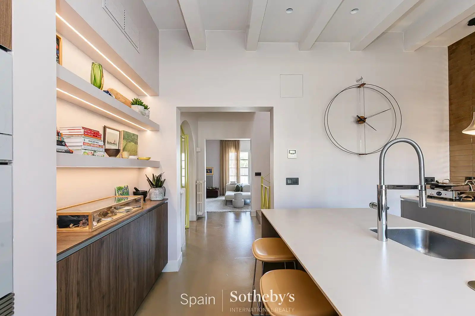 Cocina de Casa adosada en venta en Sitges con Aire acondicionado, Calefacción y Jardín privado