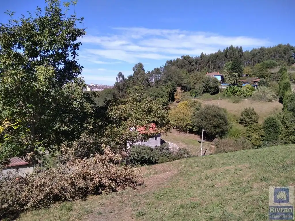 Terreny residencial en venda a Corvera de Asturias