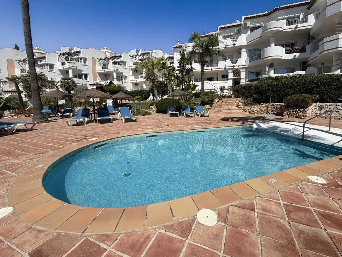 Swimming pool of Apartments for sale in Mijas Golf