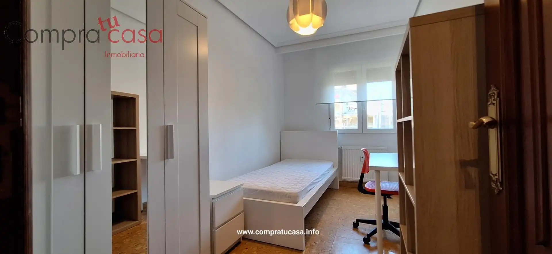 Habitación de Piso de alquiler en Segovia con Calefacción, Terraza y Amueblado