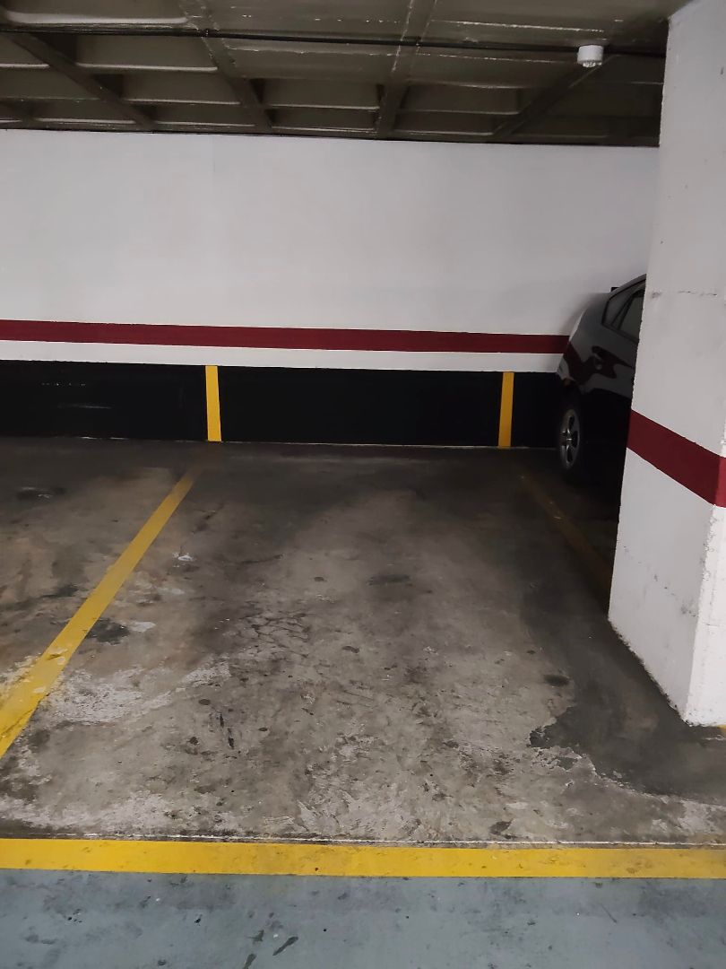 Parking de Garaje en venta en Badalona