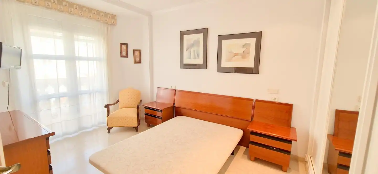 Habitación de Casa o chalet en venta en Elche / Elx con Terraza, Trastero y Balcón