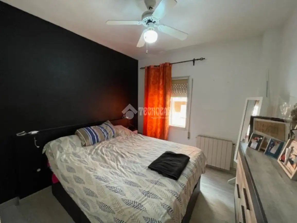 Habitación de Piso en venta en Madrid con Calefacción y Parquet