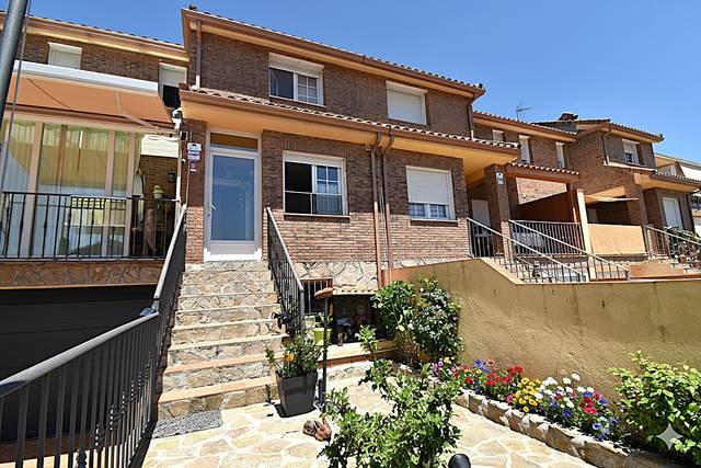 Casa adosada en Venta en Los Molinos