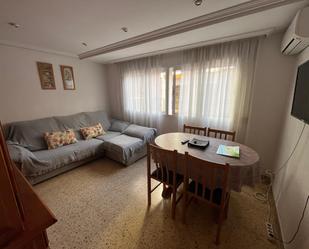 Bedroom of Flat for sale in Benidorm  with Air Conditioner, Heating and Private garden