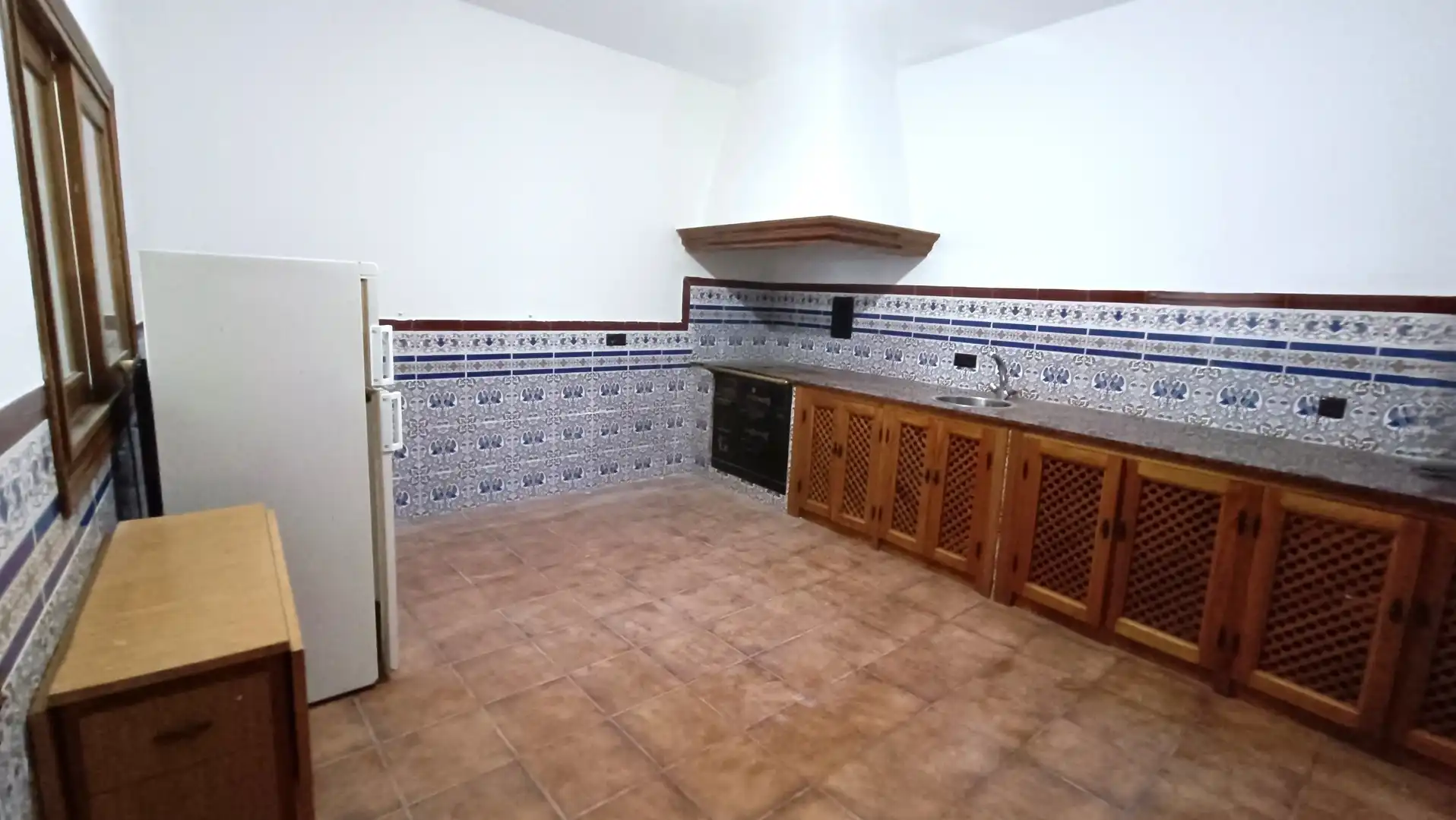Cuina de Casa o xalet en venda en Guadalupe amb Jardí privat i Terrassa
