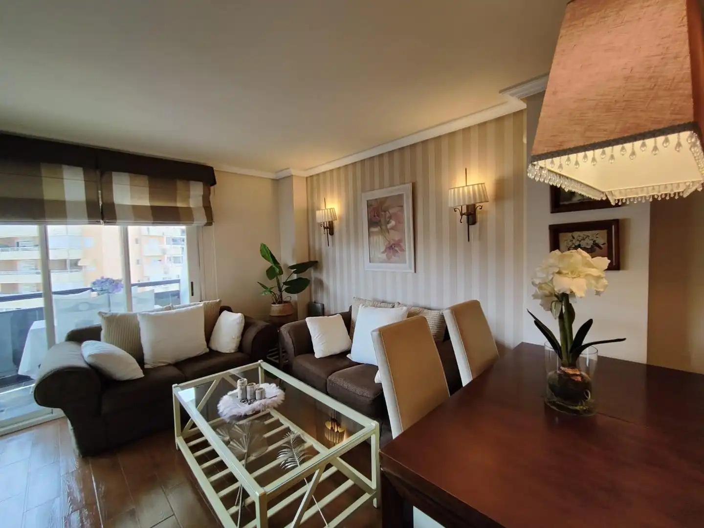 Sala d'estar de Apartament en venda en Oria amb Aire condicionat, Jardí privat i Terrassa