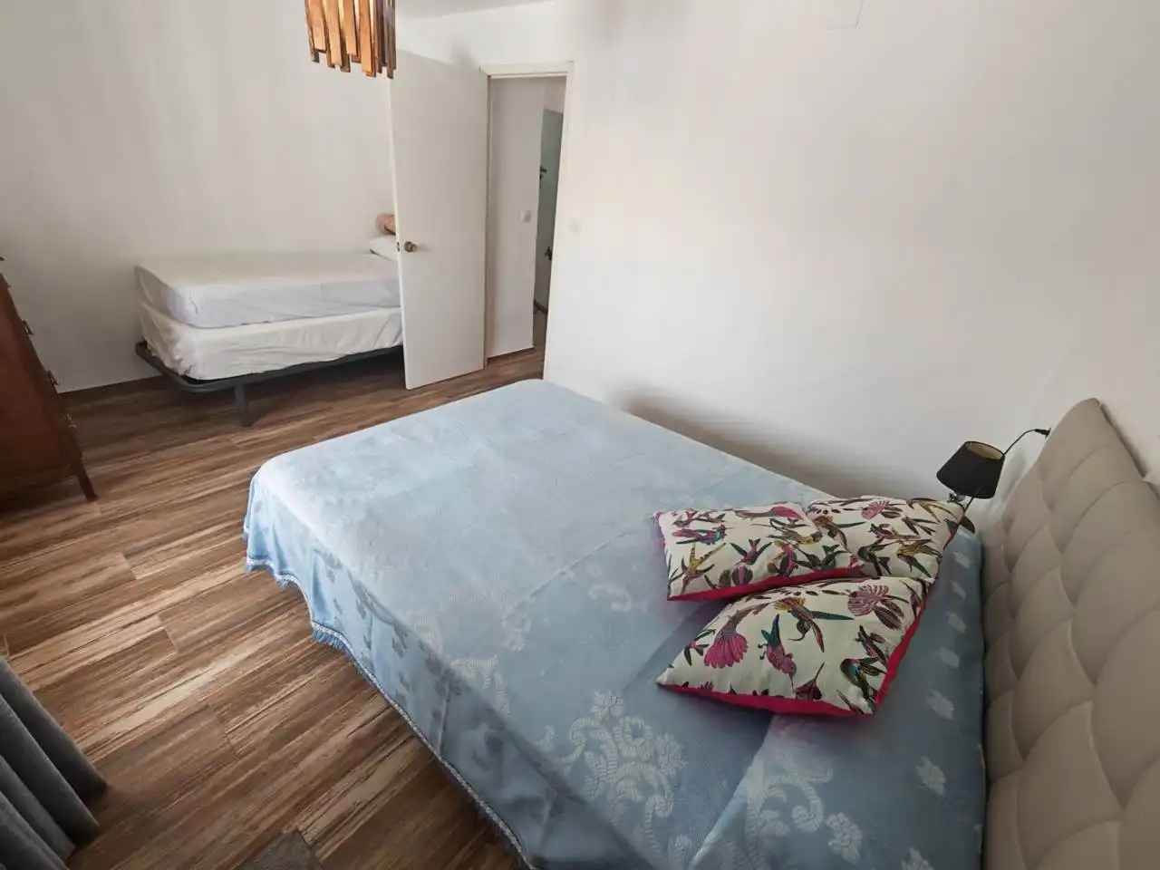 Schlafzimmer von Haus oder Chalet zum Verkauf in Montefrío mit Privatgarten, Terrasse und Möbliert
