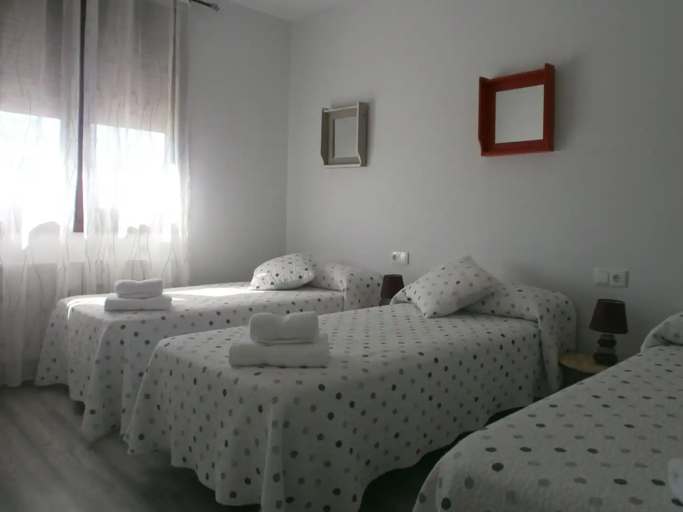Dormitori de Casa o xalet en venda en Lastras del Pozo amb Calefacció, Jardí privat i Terrassa