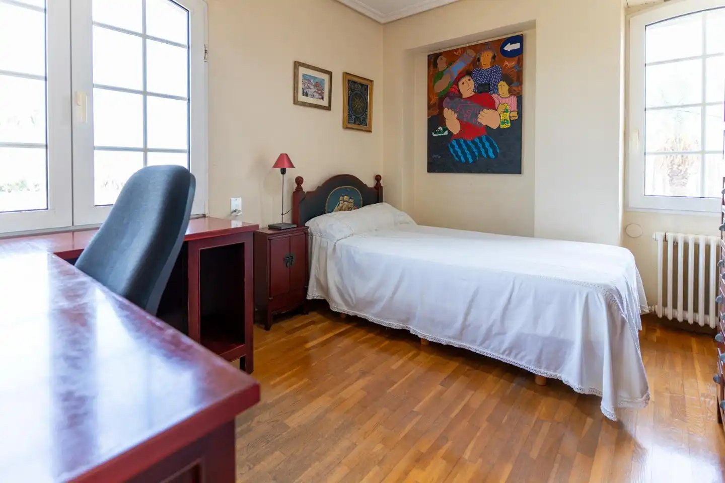 Dormitori de Casa o xalet en venda en Elche / Elx amb Calefacció, Jardí privat i Parquet