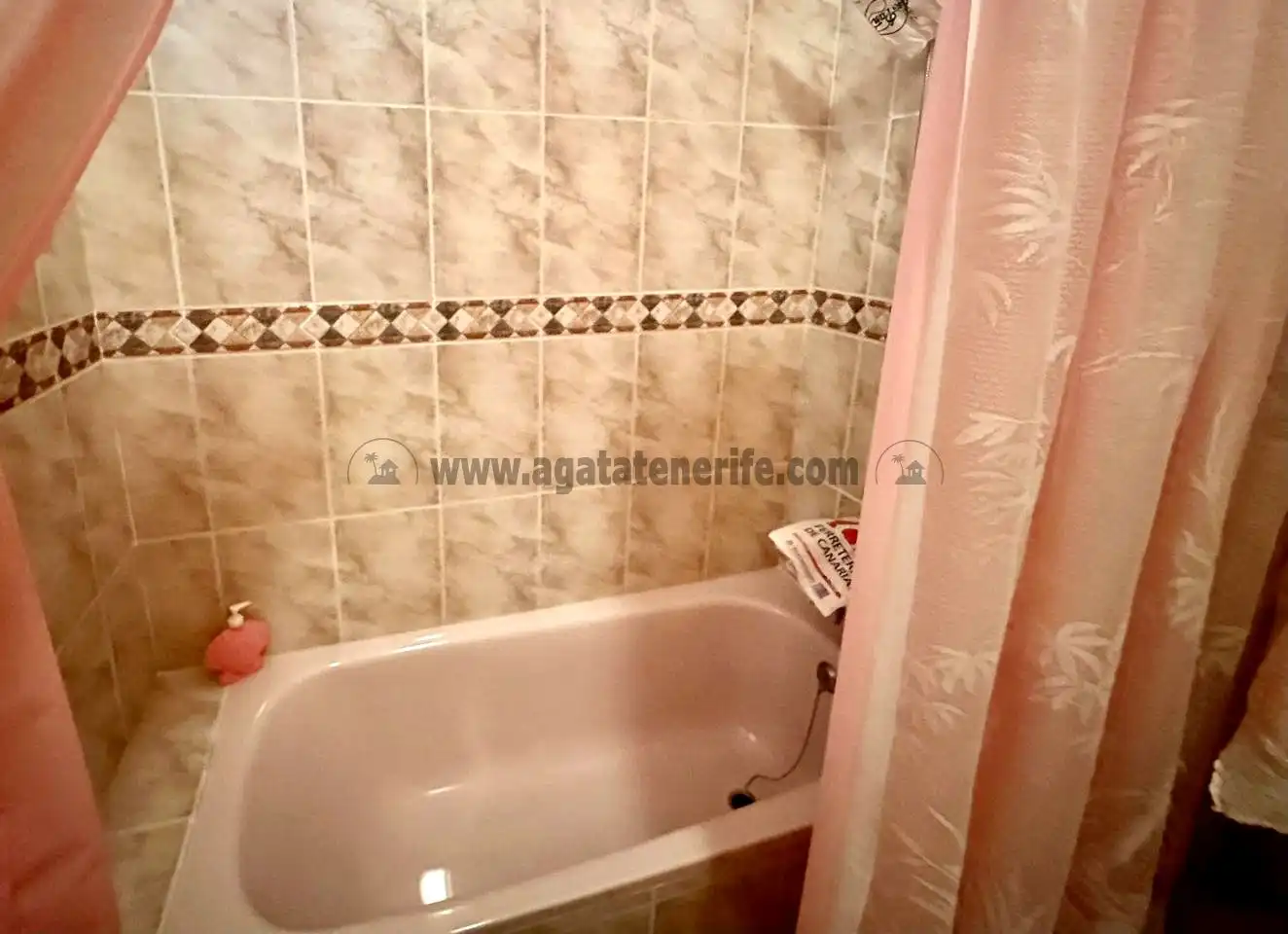 Bathroom of Houses for sale in Los Silos  with Private garden and Terrace
