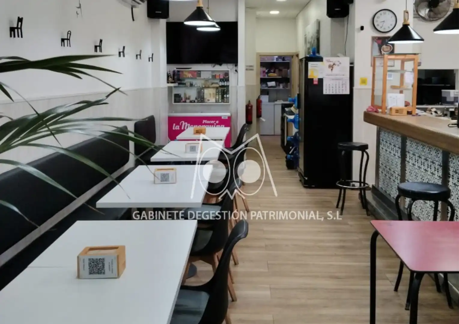 Local comercial en traspaso en Avinguda de Sant Esteve 76, imagen 2