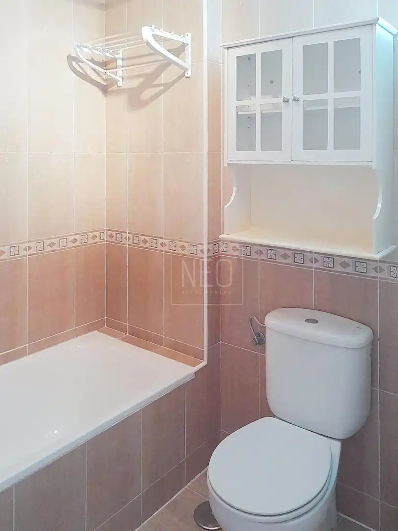 Baño de Piso en venta en Valdemoro con Calefacción