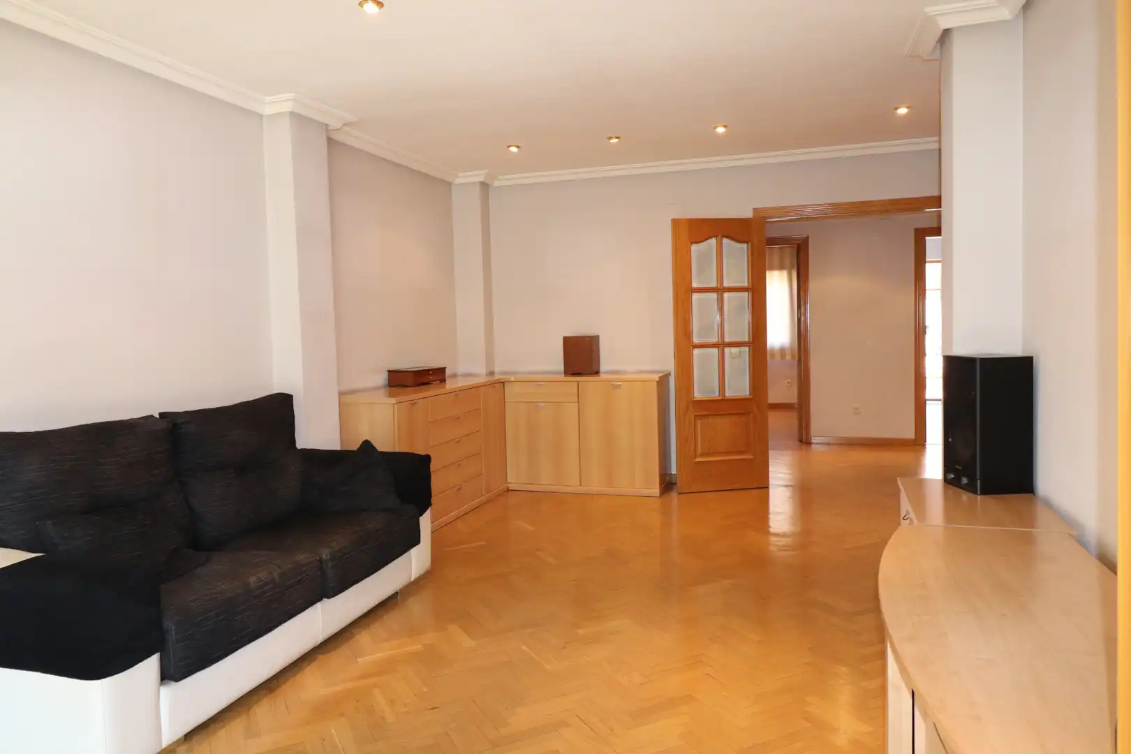 Wohnzimmer von Wohnung zum Verkauf in Pozuelo de Alarcón mit Heizung, Parkett und Gemeinschaftspool