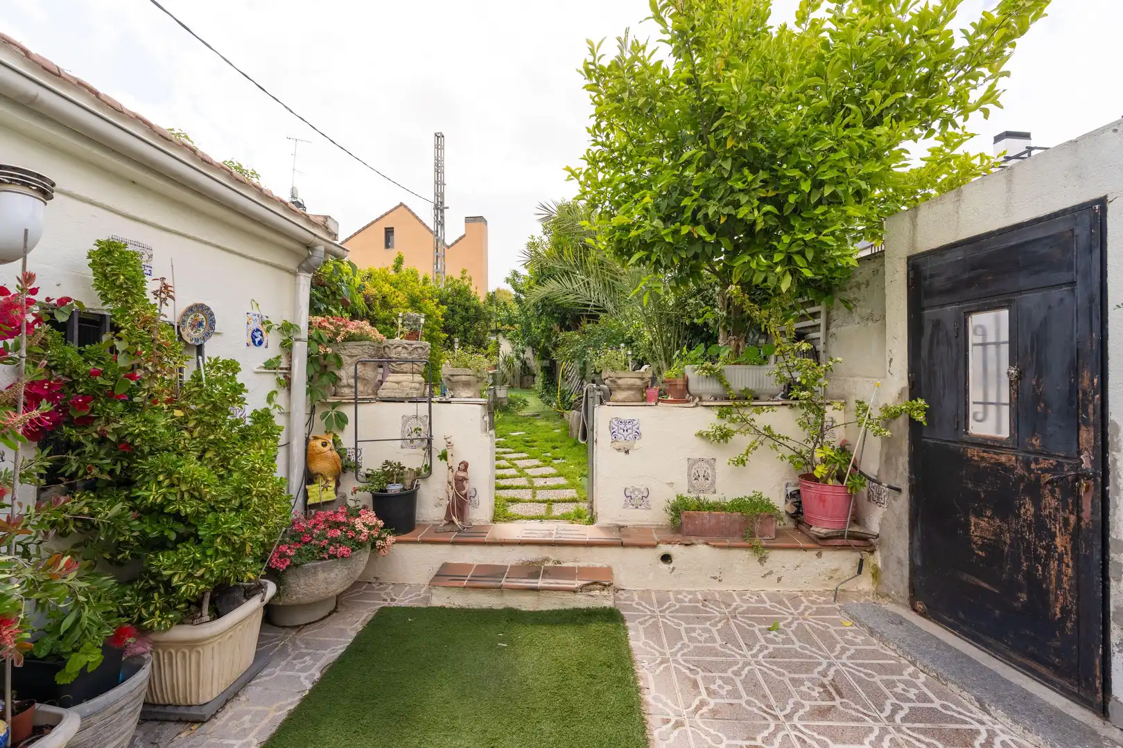 Garten von Residential zum Verkauf in Madrid