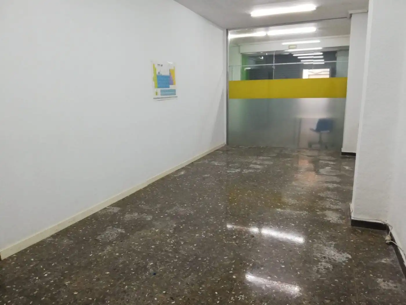 Business premises for sale in Calle SAN JACINTO, imagen 3