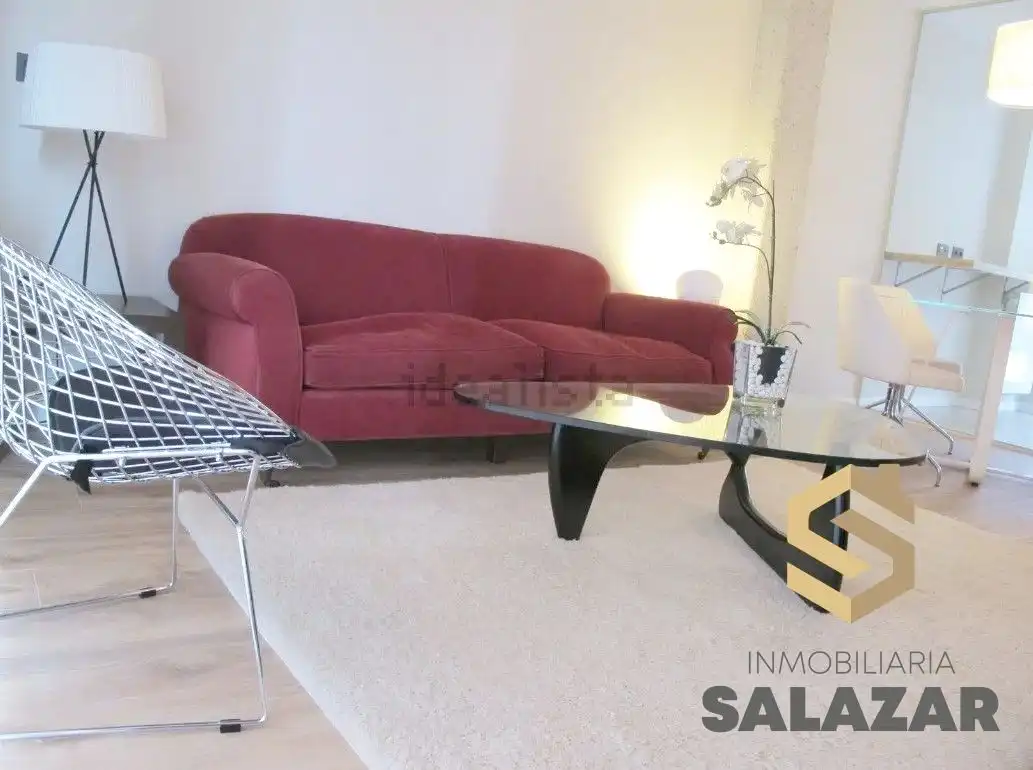 Living room of Flat for rent in Bilbao   with Heating and Furnished