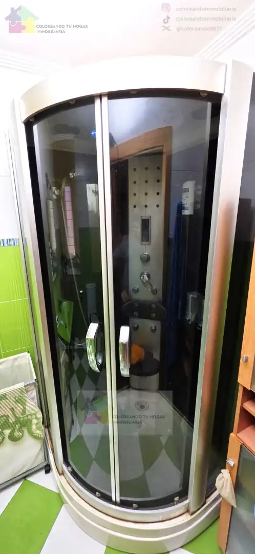 Bathroom of Houses for sale in Sariegos  with Air Conditioner, Heating and Private garden