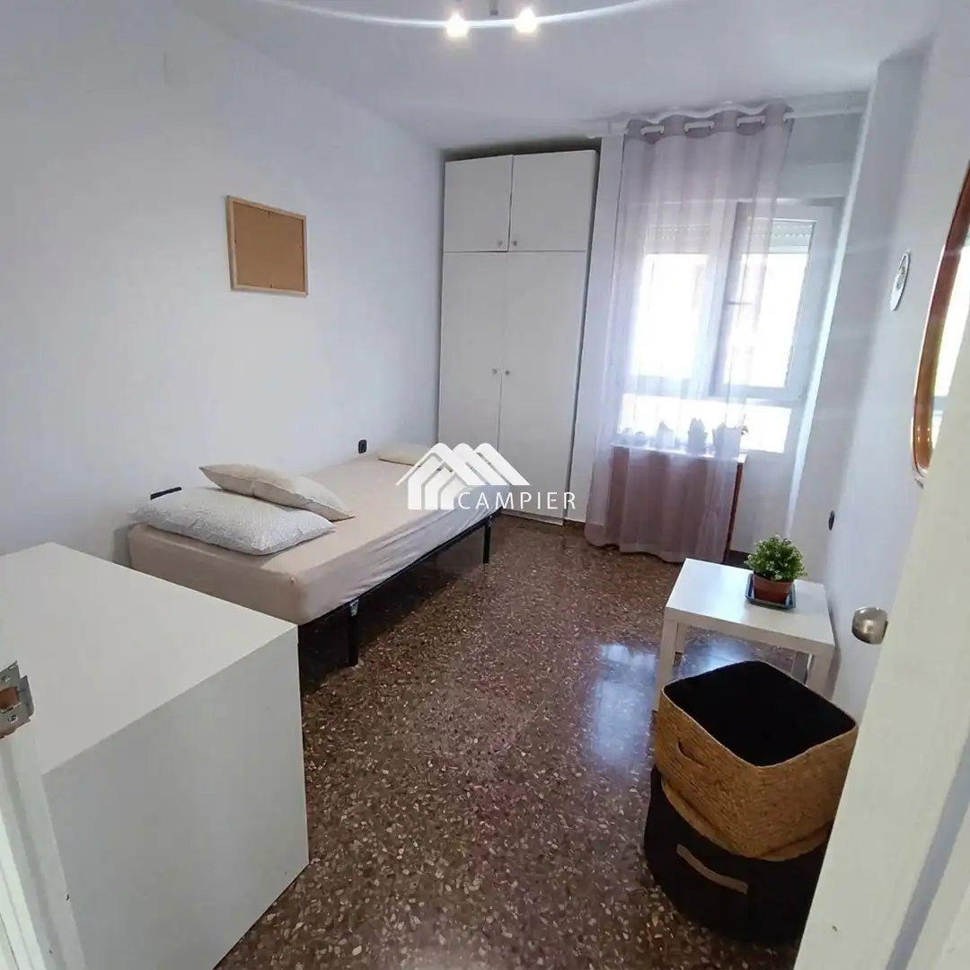 Schlafzimmer von Wohnung zum Verkauf in Albacete mit Heizung, Möbliert und Balkon