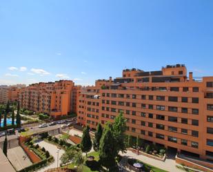 Exterior view of Attic for sale in  Madrid Capital  with Air Conditioner and Terrace