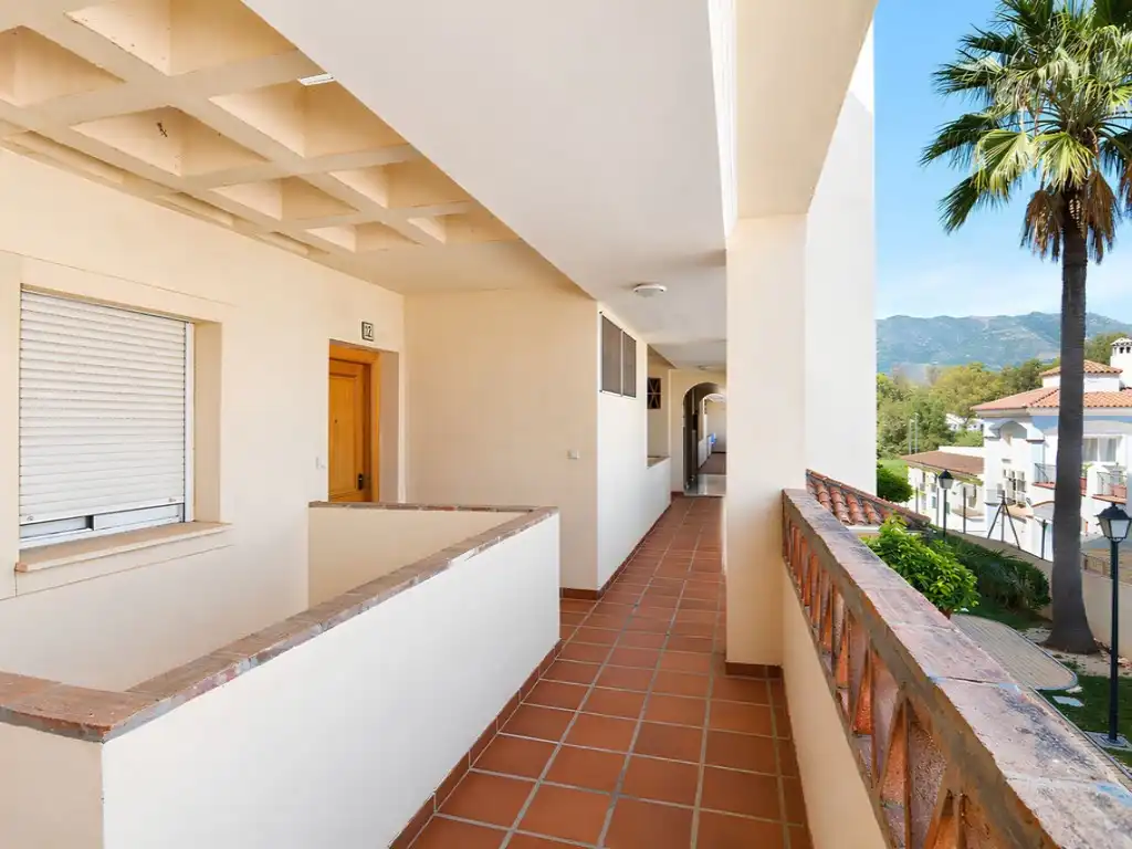 Wohnung zum Verkauf in Mijas mit Klimaanlage, Möbliert und Ofen