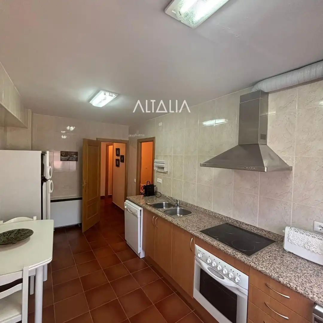Kitchen of Flat for sale in Poyatos  with Terrace