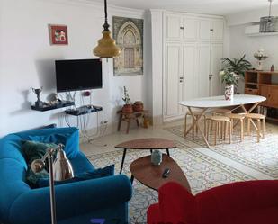 Living room of Flat to rent in  Sevilla Capital  with Air Conditioner, Terrace and Balcony