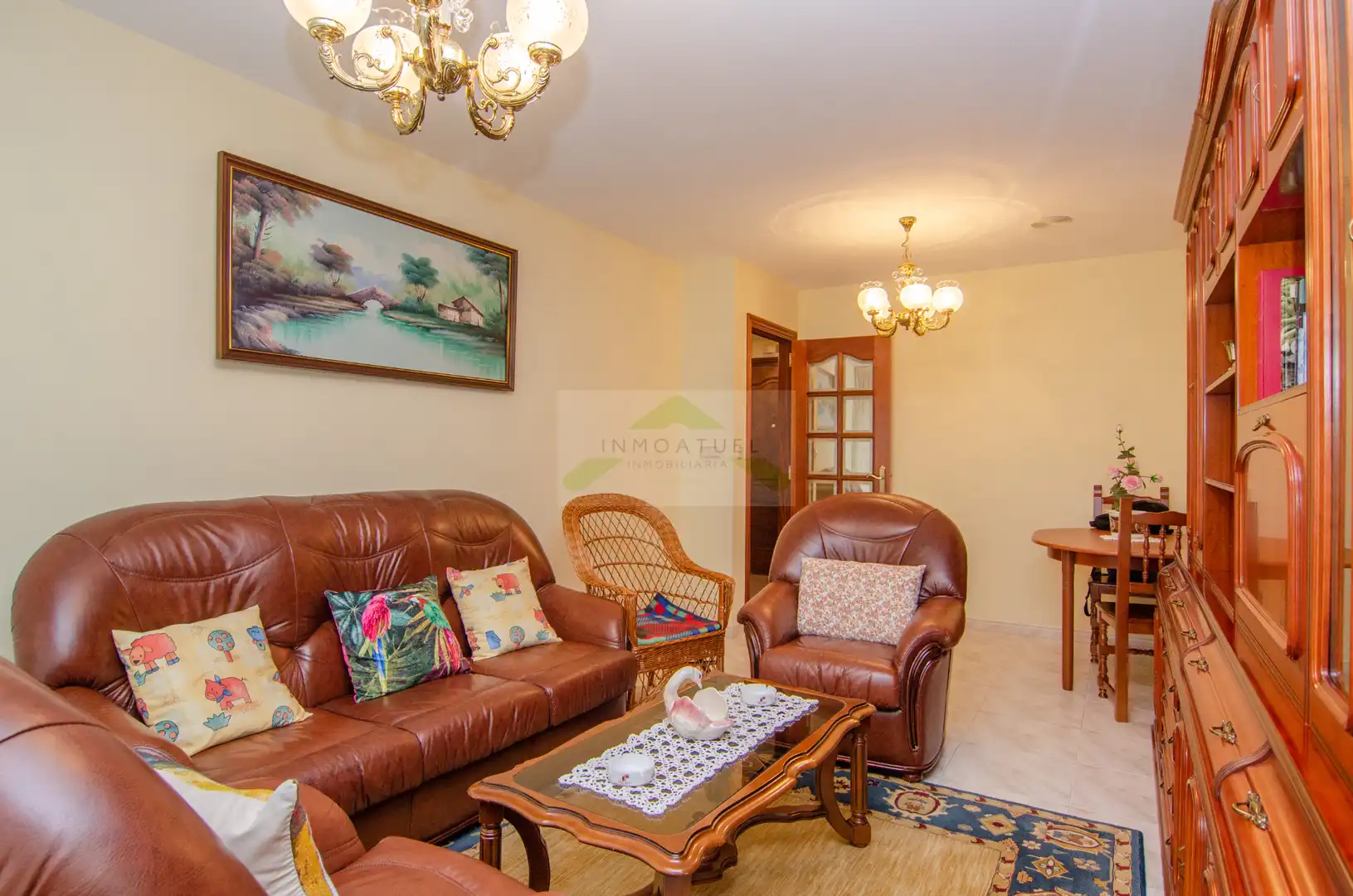 Sala de estar de Piso en venta en A Coruña Capital  con Calefacción, Parquet y Trastero