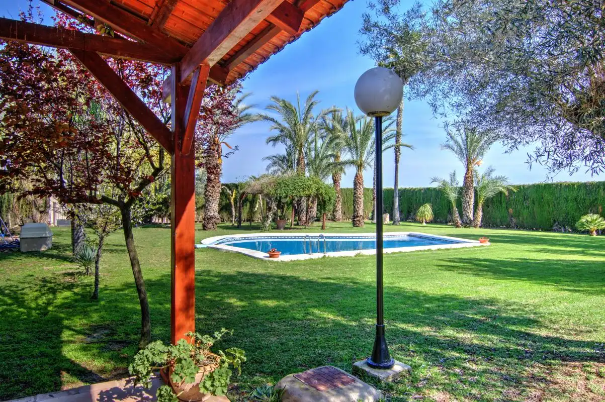Jardín de Finca rústica en venta en Dolores con Aire acondicionado, Calefacción y Jardín privado