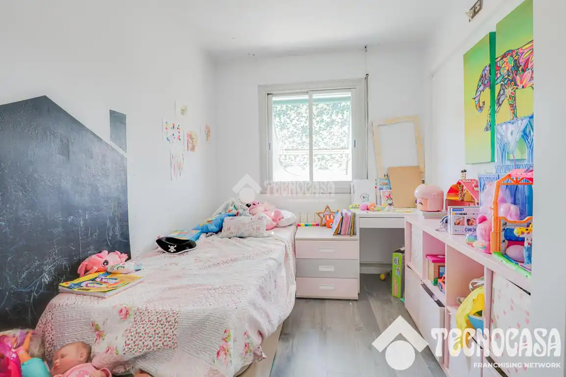 Bedroom of Flat for sale in Terrassa  with Heating and Balcony