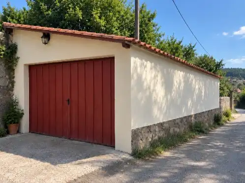 Vista exterior de Casa o xalet en venda en Chantada amb Calefacció, Jardí privat i Parquet
