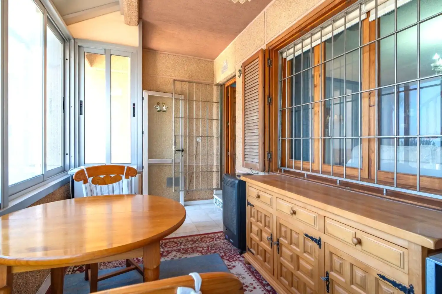 Maison mitoyenne avec balcon à vendre à La Mata, imagen 4