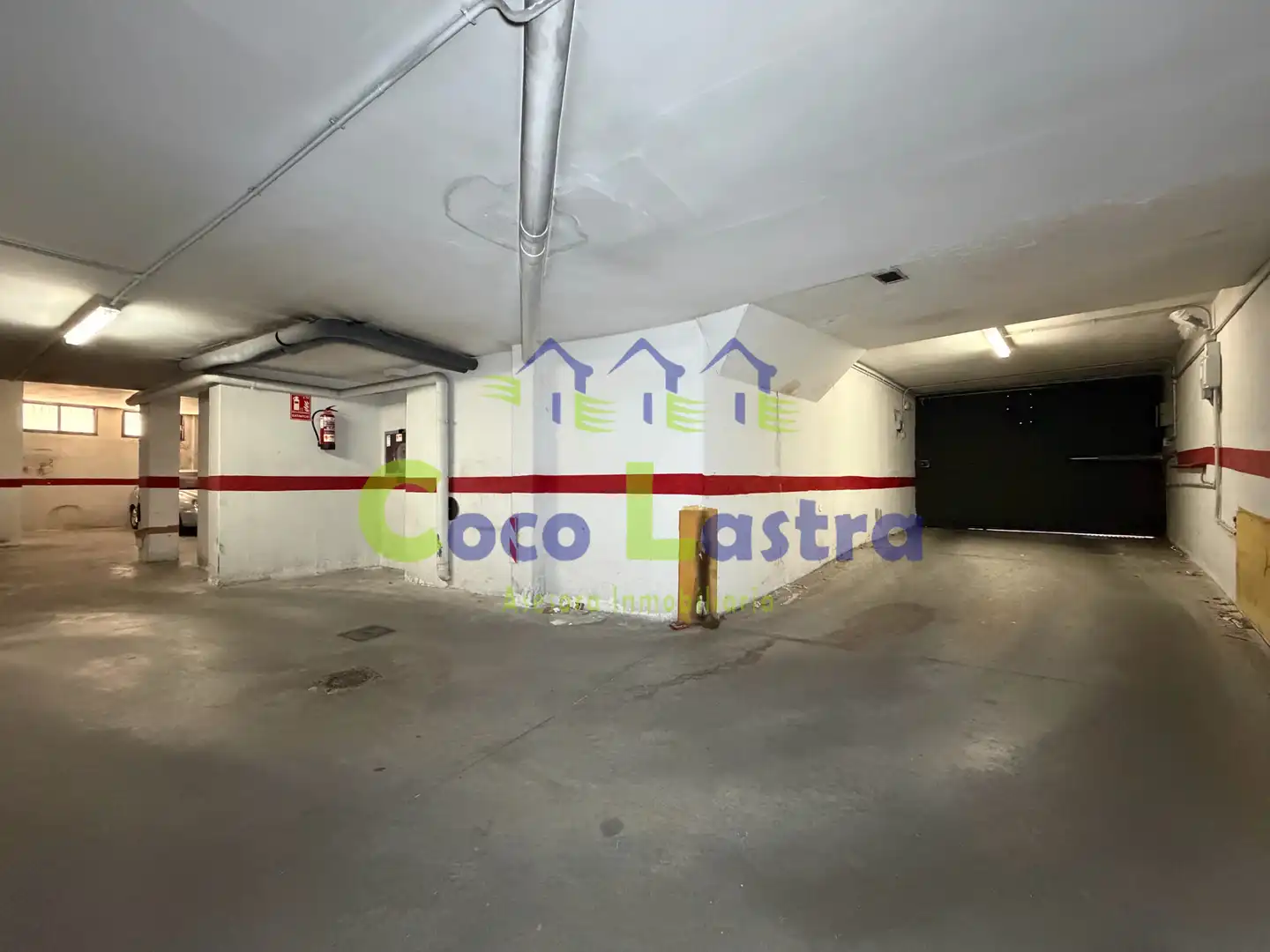 Parking de Piso en venta en Salamanca con Calefacción, Terraza y Lavadora