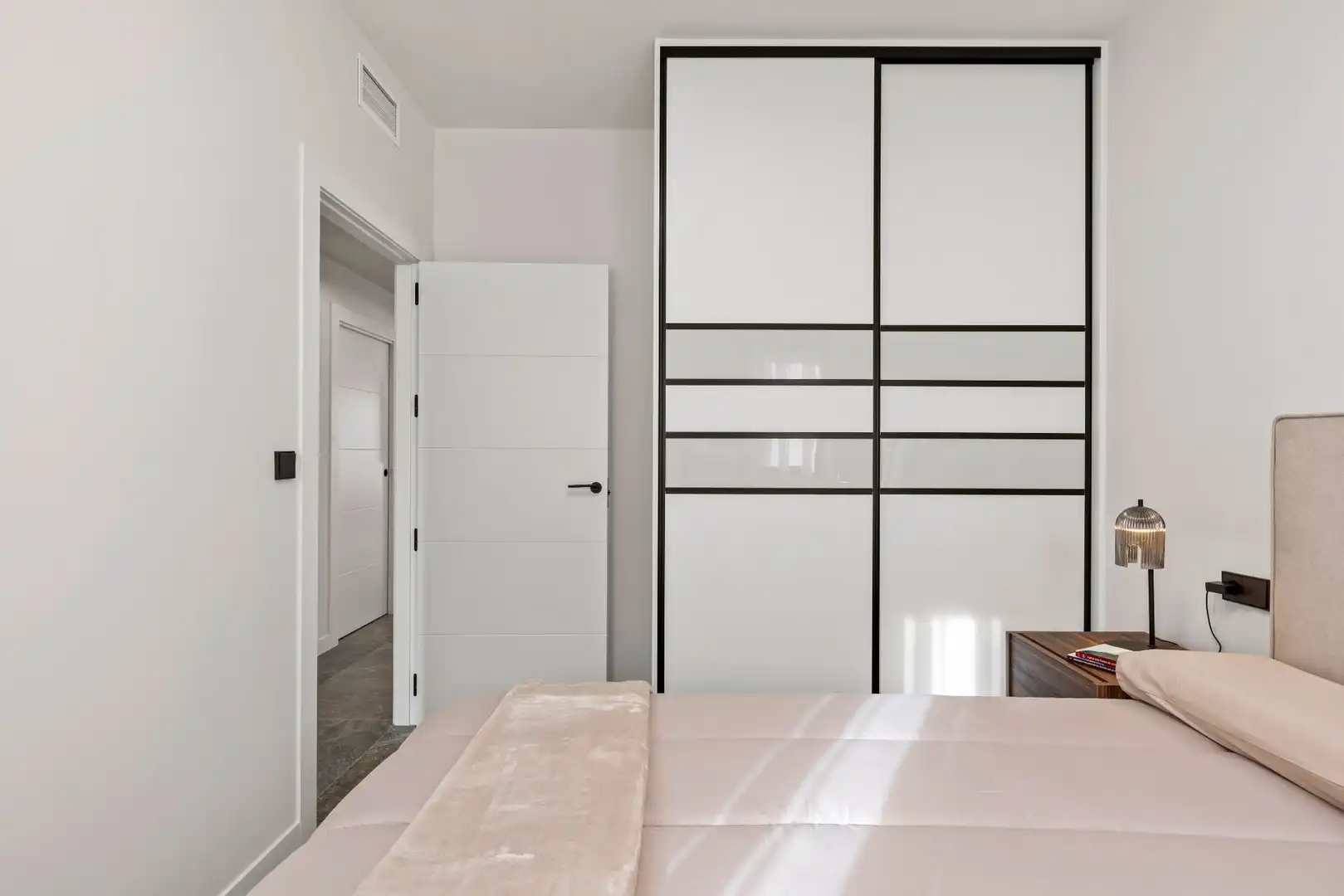 Bedroom of Houses for sale in Pilar de la Horadada  with Air Conditioner and Community pool